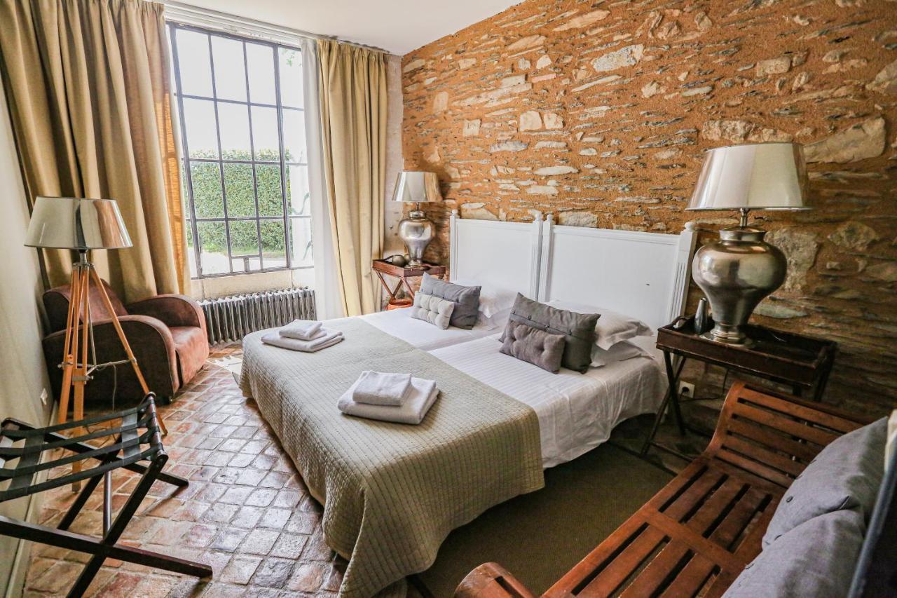 Chateau Des Briottieres Champigne Bagian luar foto